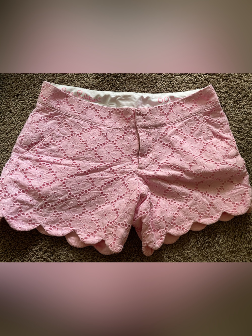 Lilly Pulitzer Scallop Hem Pink Eyelet Shorts